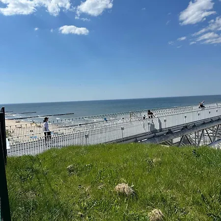 Moana House Laura Nyaraló Trzęsacz